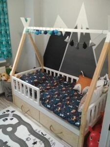 Kinderbetten im skandinavischen Stil