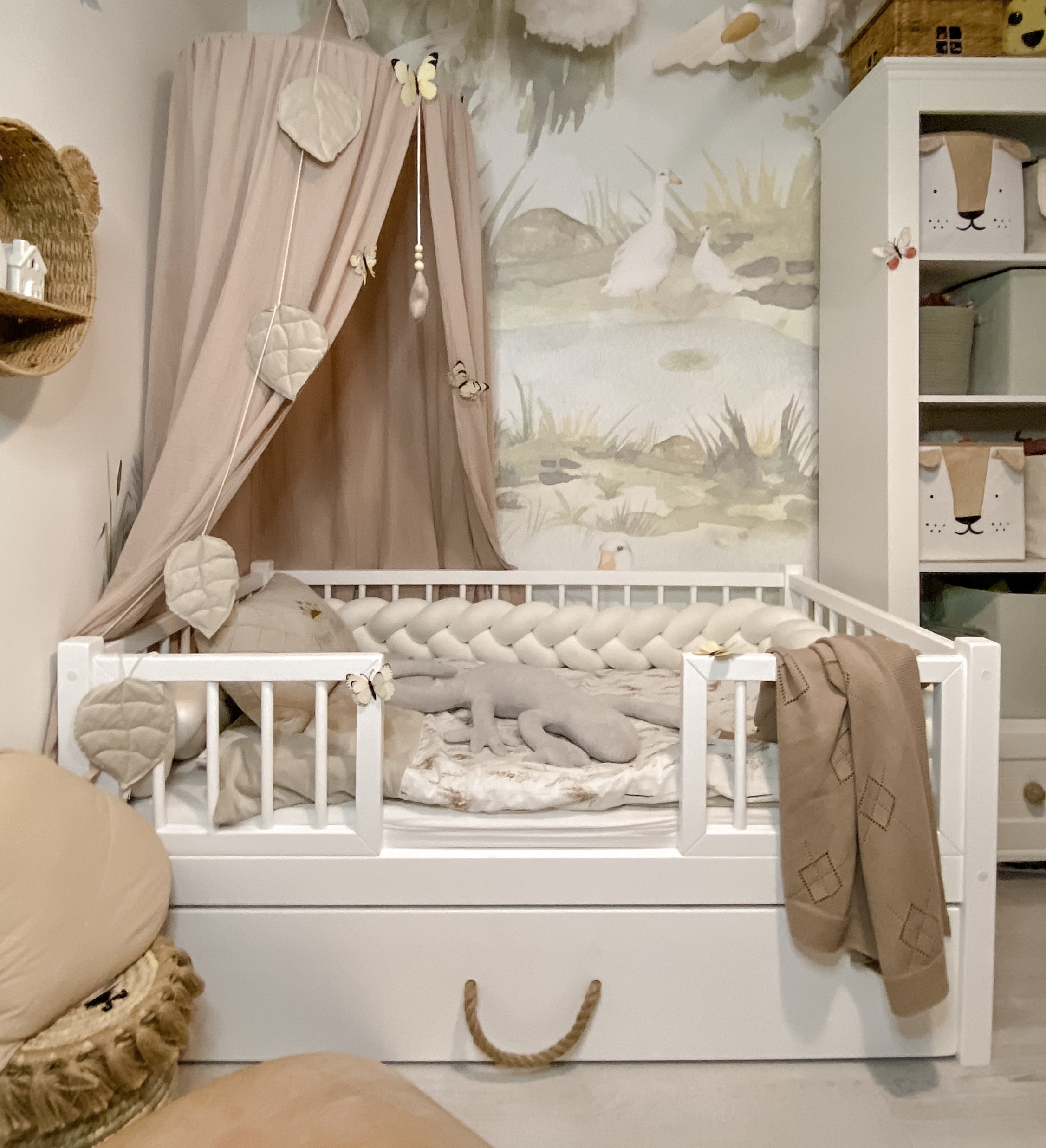 Łóżko Alma z szufladą