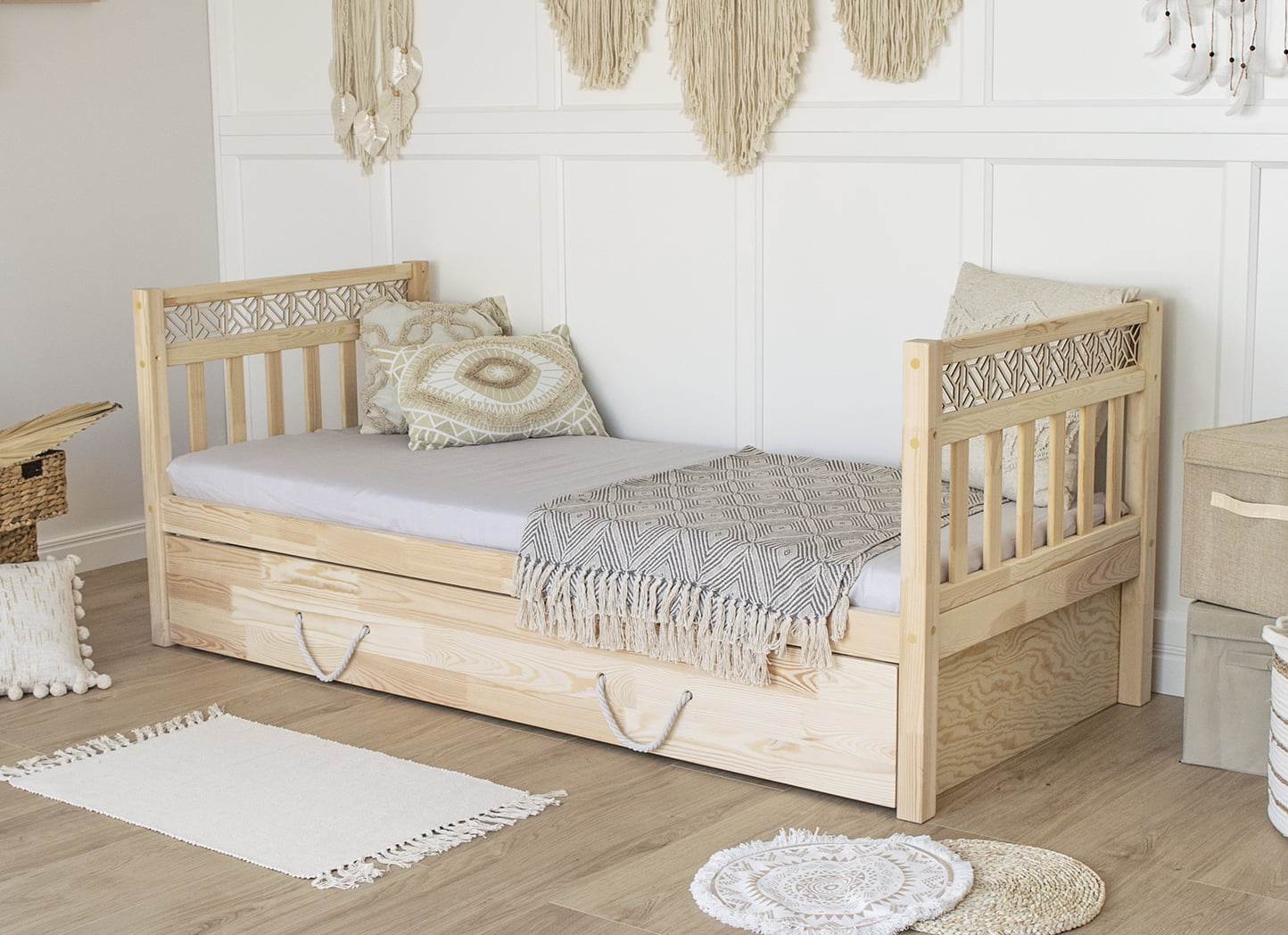 Łóżko Sanna II z szufladą